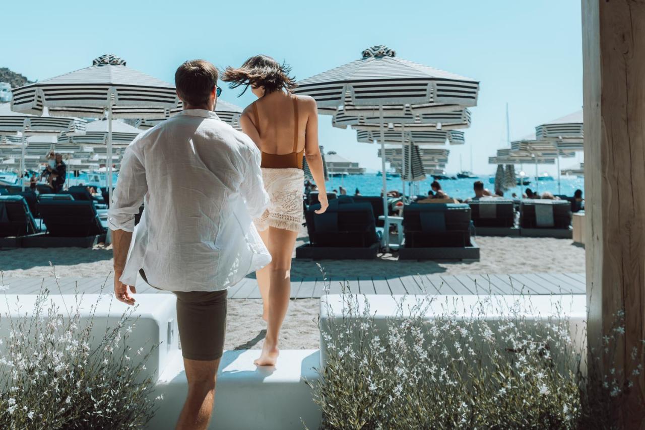 Mykonos Ammos Hotel - Small Luxury Hotels Of The World Ornos  Esterno foto The Port of Glyfáda