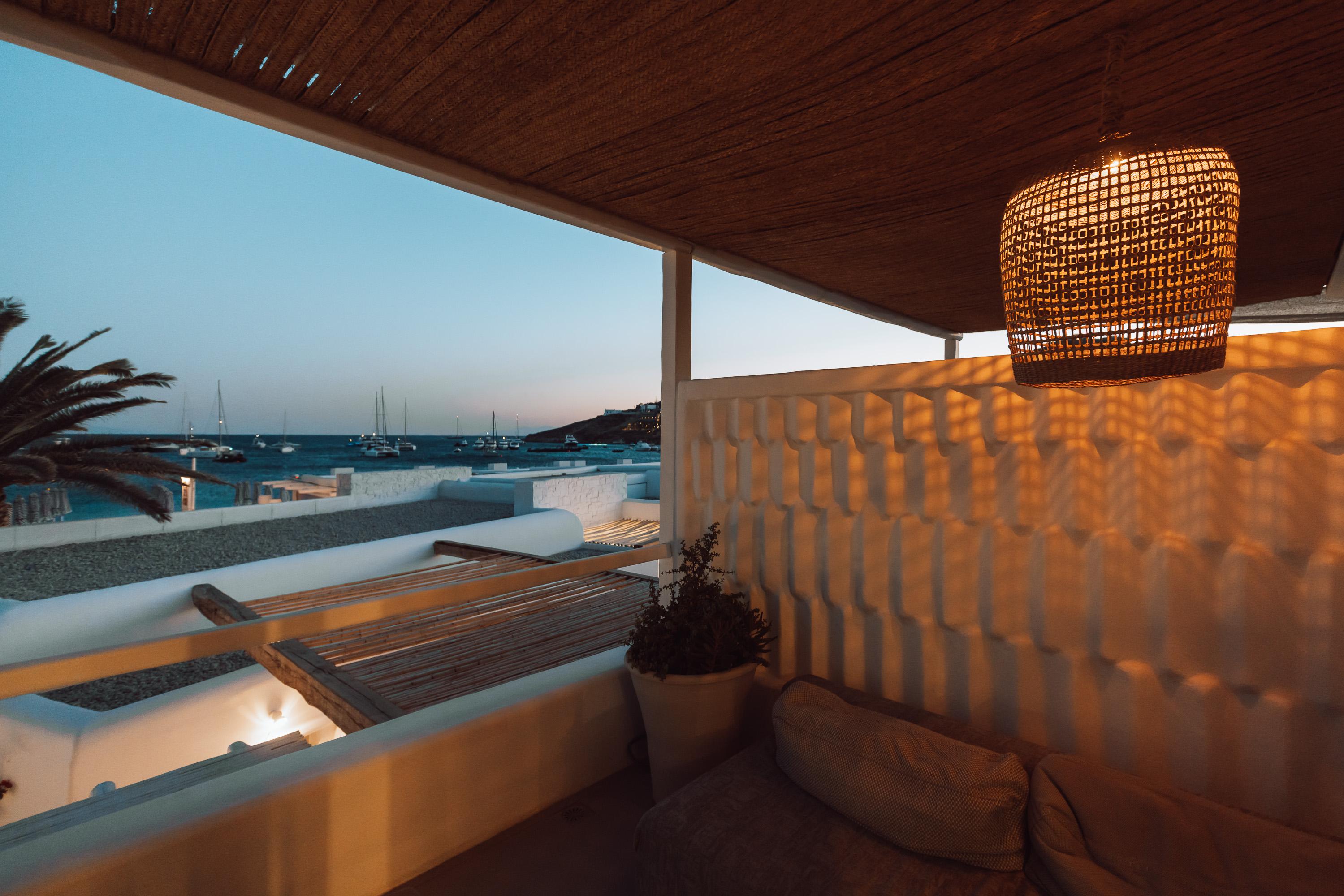 Mykonos Ammos Hotel - Small Luxury Hotels Of The World Ornos  Esterno foto The hotel's terrace